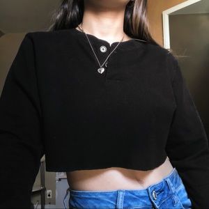 SOLD ON FACEBOOK Vintage Cropped Long-sleeve
